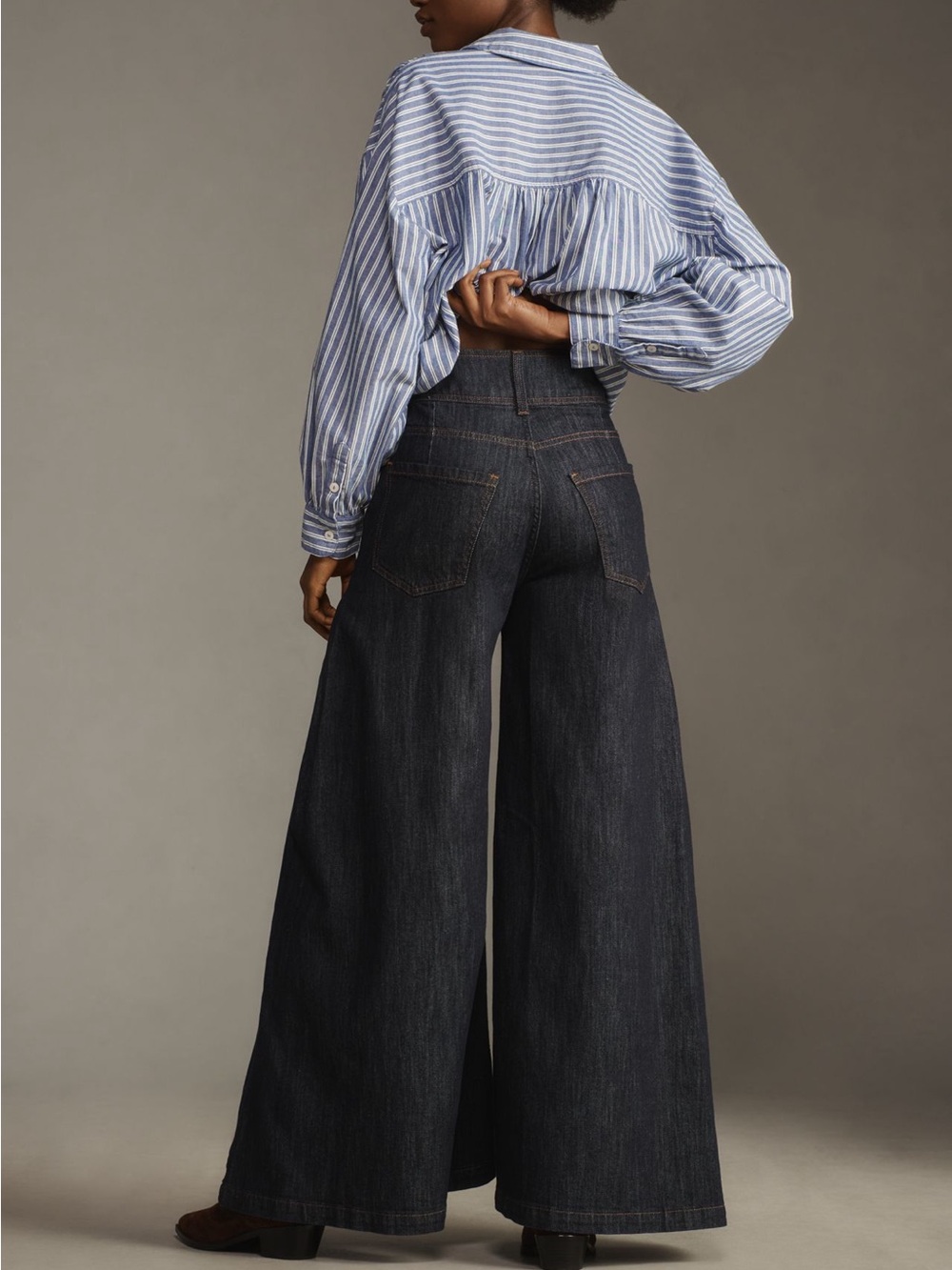 Pilcro Dramazzo Mid-Rise Ultra Wide-Leg Jeans - Picture 5 of 5